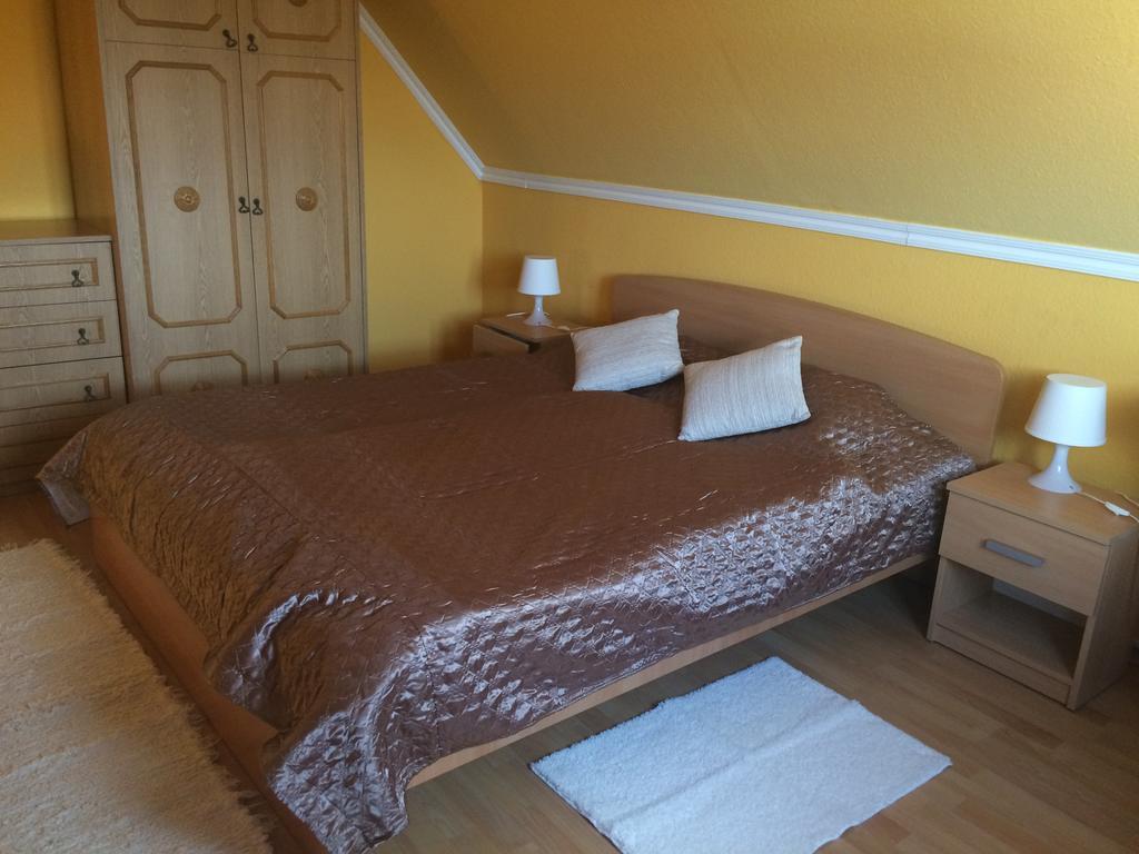Kamilla Apartman Fonyód Exterior foto